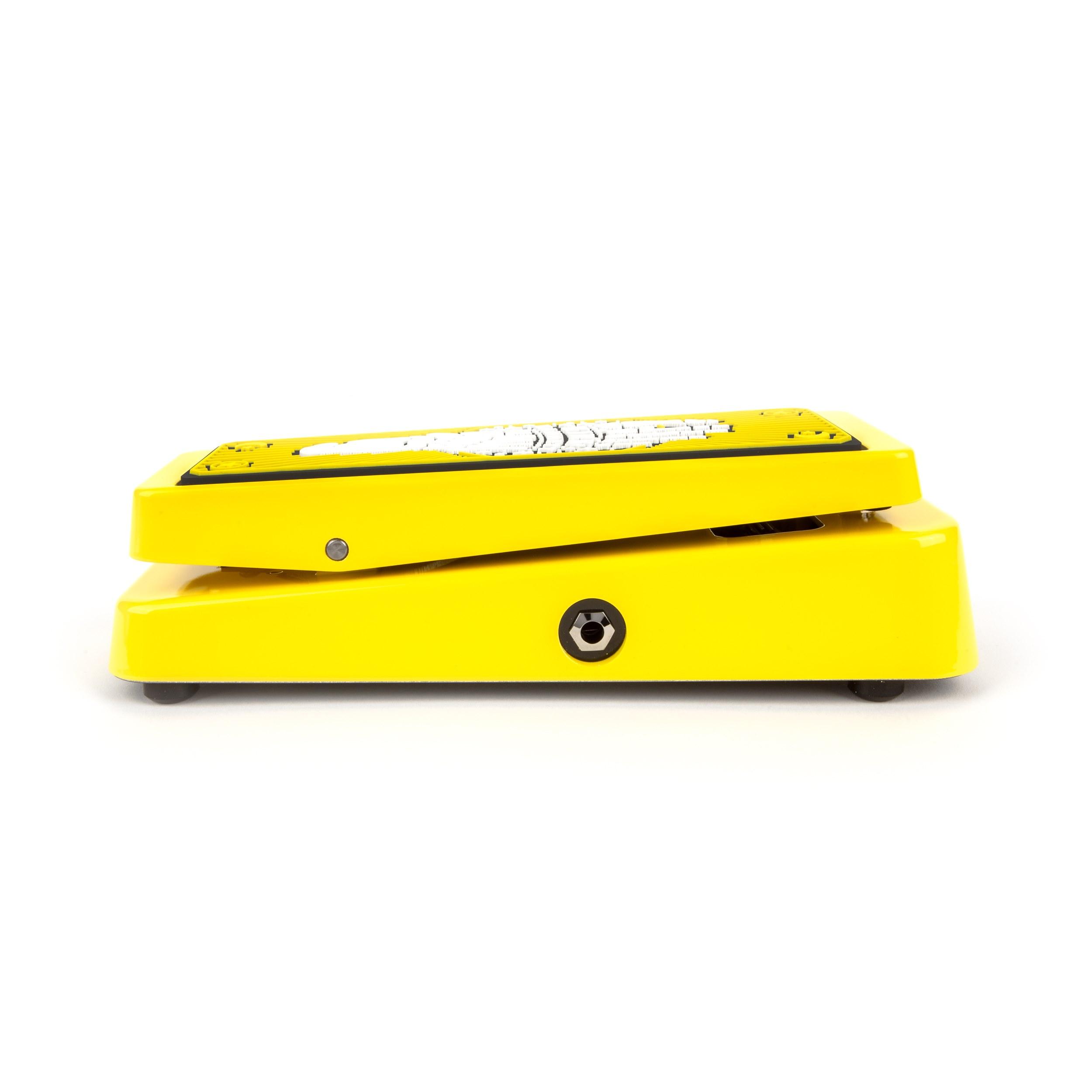 Jim Dunlop Kirk Hammett Signature Cry Baby Wah Pedal in Yellow
